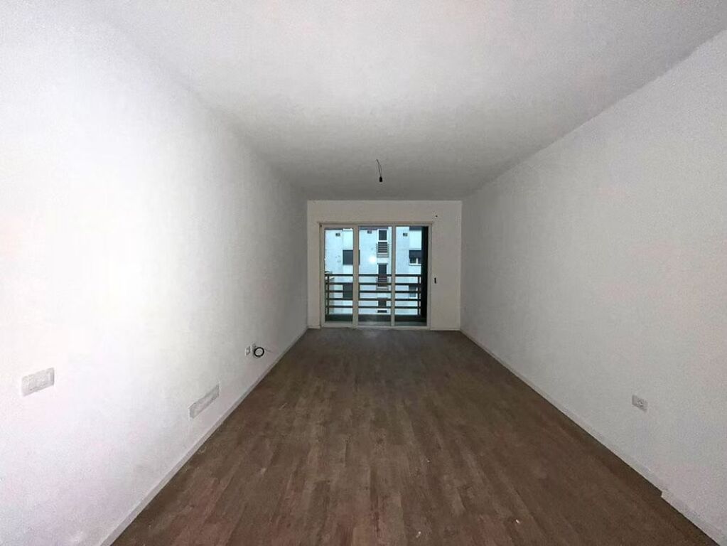 Apartment 1+1 for sale at Residenca E88 in Laprake.