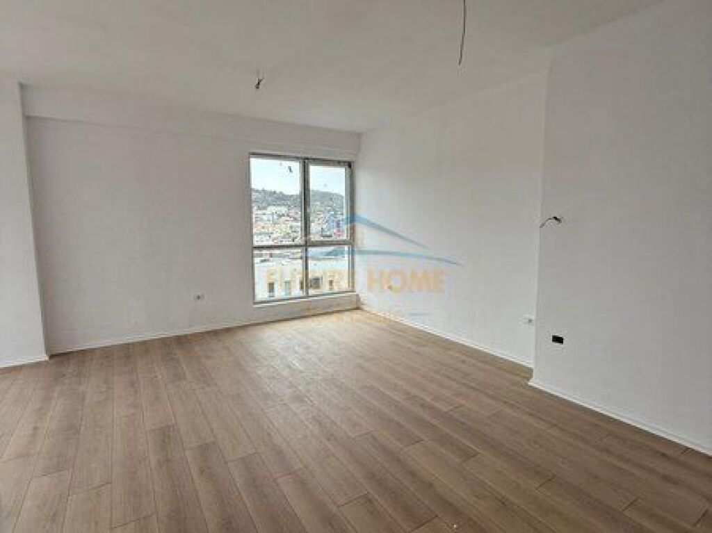 In vendita, Appartamento 3+1+2, Komuna e Parisit, Tirane