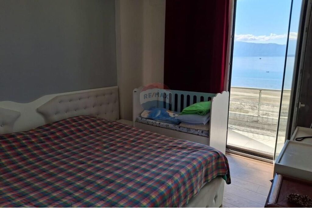 🏖️ Penthouse për Shitje – Plazhi i Vjetër, Vlorë