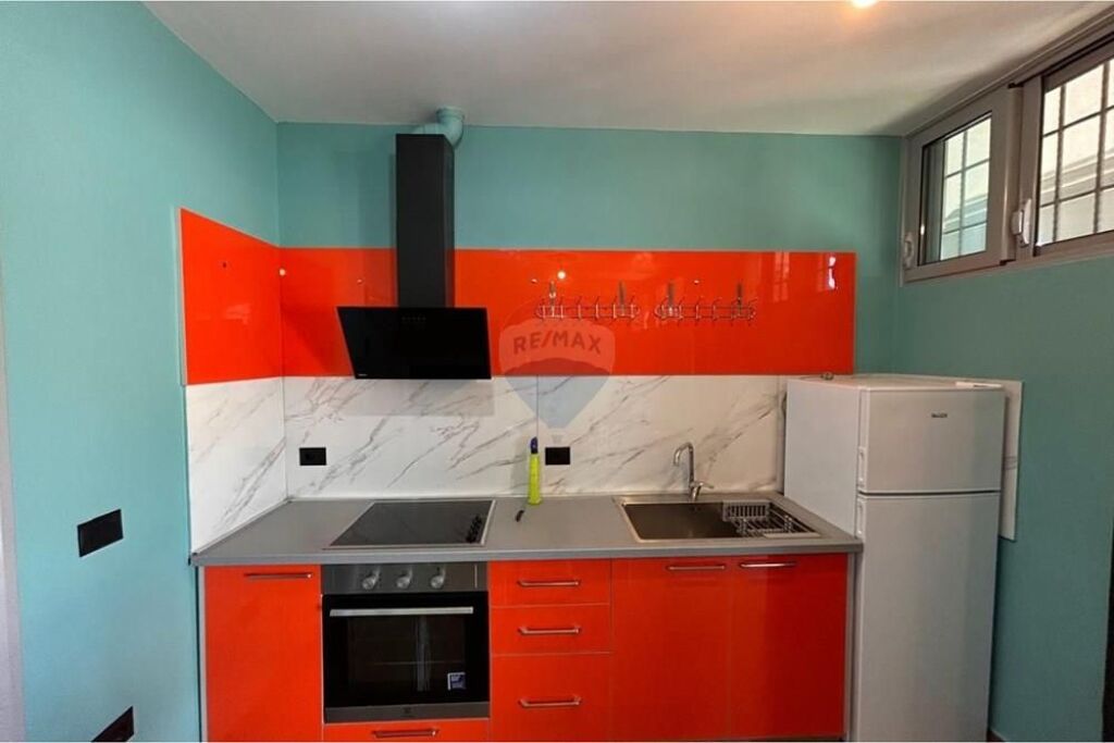 🏡 Appartamento 1+1 in Affitto – Via Reshat Osmani, Vlora