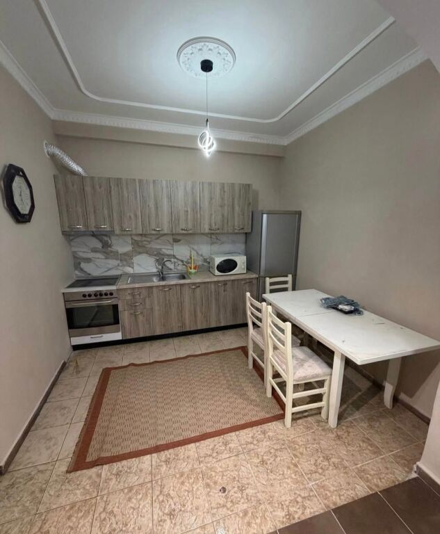 🔺Jepet me qera apartamenti 1+1 🔺