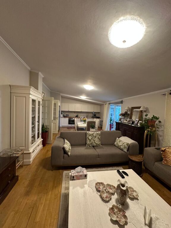 PENTHOUSE IN VENDITA – RESIDENZA KOLOMBO 2, LAGO ARTIFICIALE DI TIRANA 522,000€