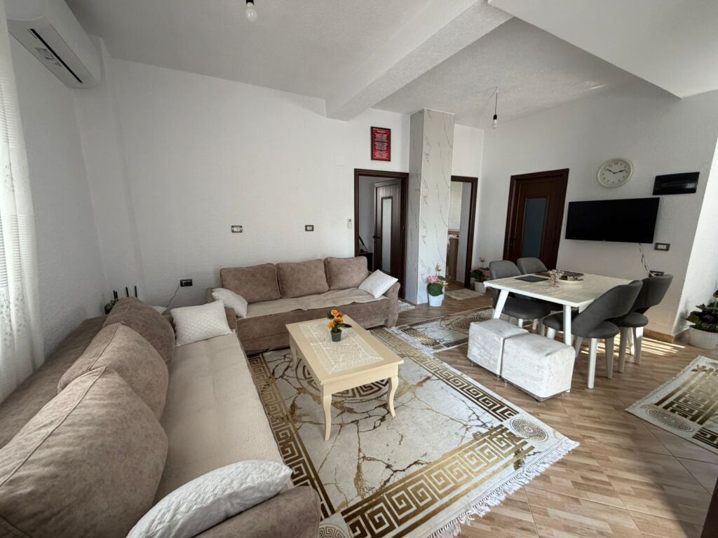 Casa privata di 1 piano in vendita a Bathore (Kamëz)