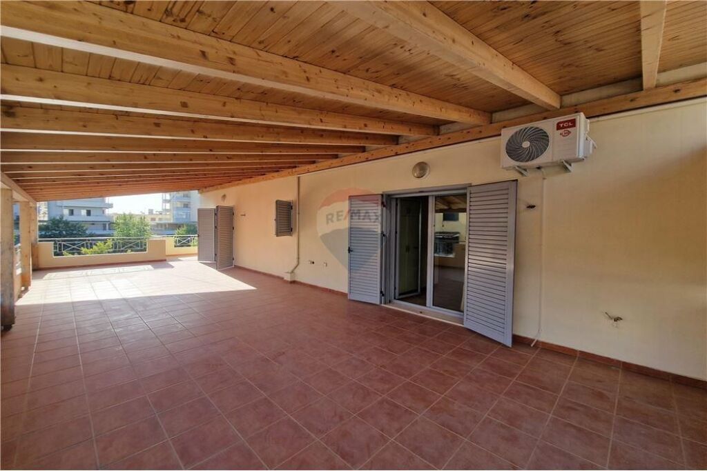 Okazion 900€/m2 Apartament ne shitje,Vlore