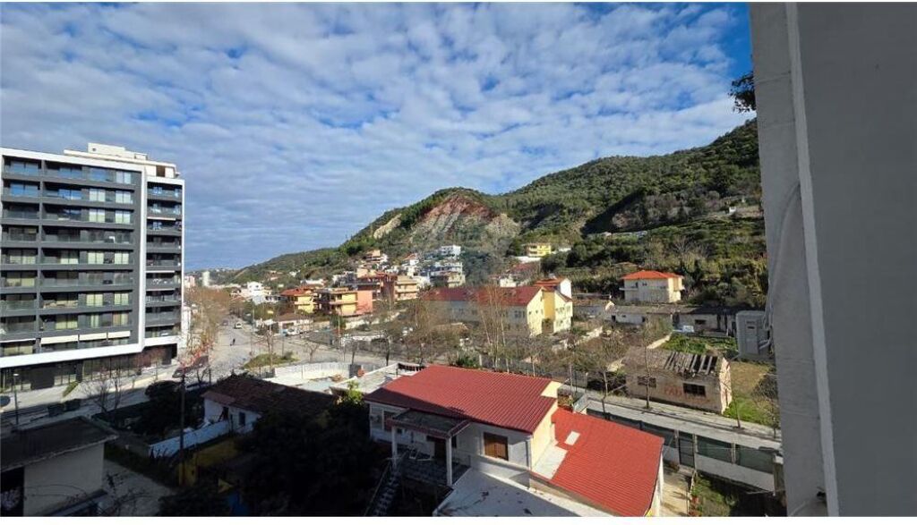 🏡 Studio – Për Qira | Lungomare, Vlorë | 100 m nga deti 🌊