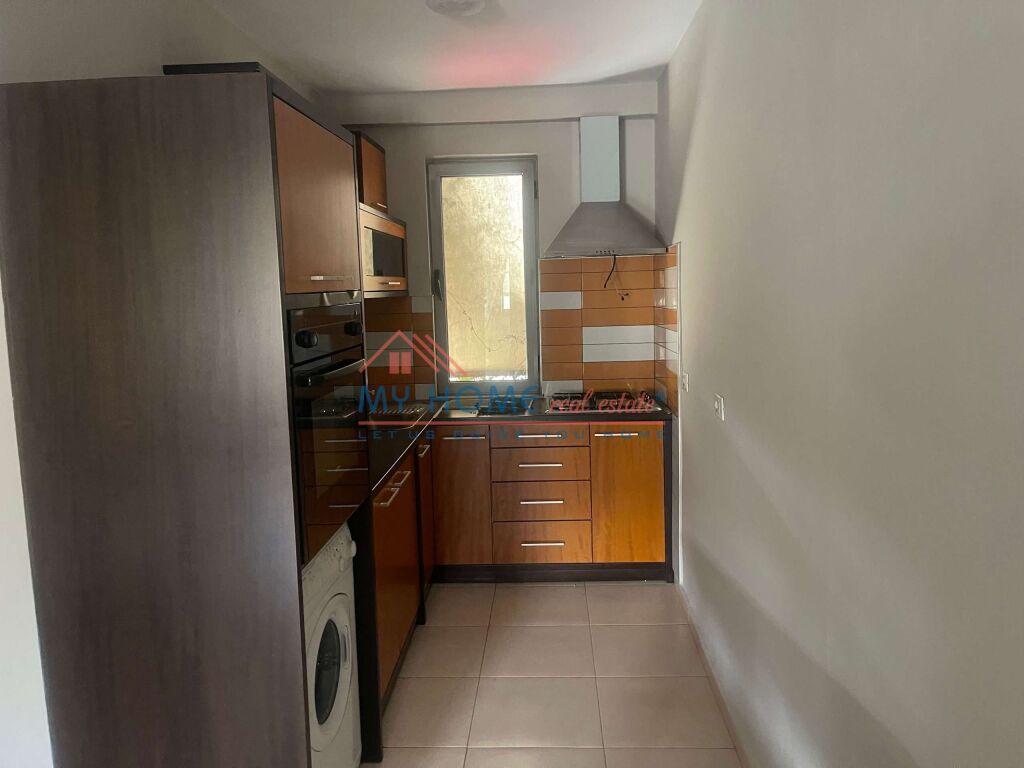 Apartament 1+1 me qera tek Brryli ne Tirane