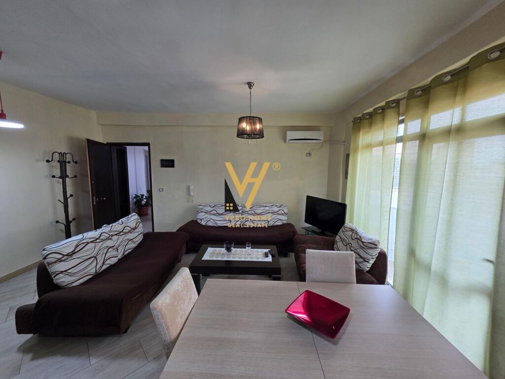 JEPET APARTAMENT 1+1+BLK ME QERA TE TELEFERIKU, FRESK 34.000 LEKE