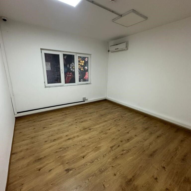 🏢✨ Office Space for Rent 7 rooms – Bllok ✨🏢