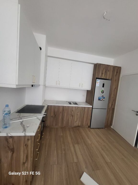 Appartamento 1+1+ parcheggio in affitto Astir presso Urba Gate !