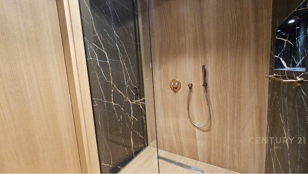 MAGNIFICA VILLA SU 4 PIANI IN AFFITTO PRESSO IL LUMINOR RESIDENCE VICINO A TEG!