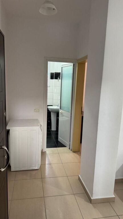 apartament me qera 1+1 5 Maji