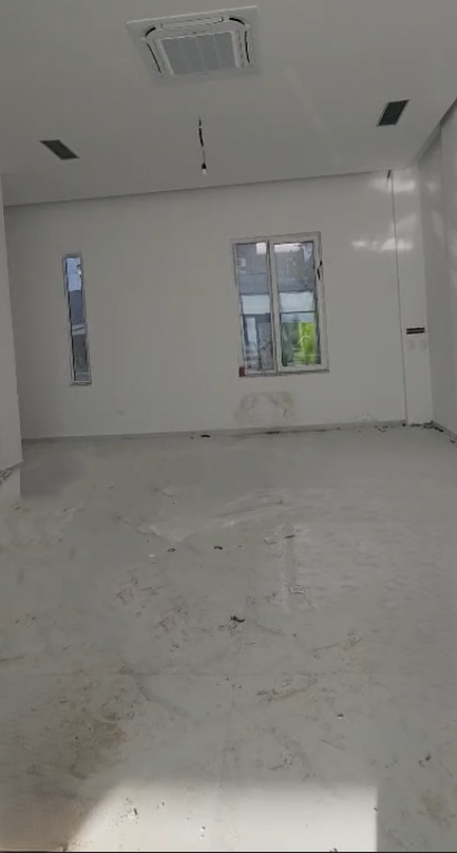 Premium Commercial Space for Rent | 95 m² | Relux Residence, Shkozë