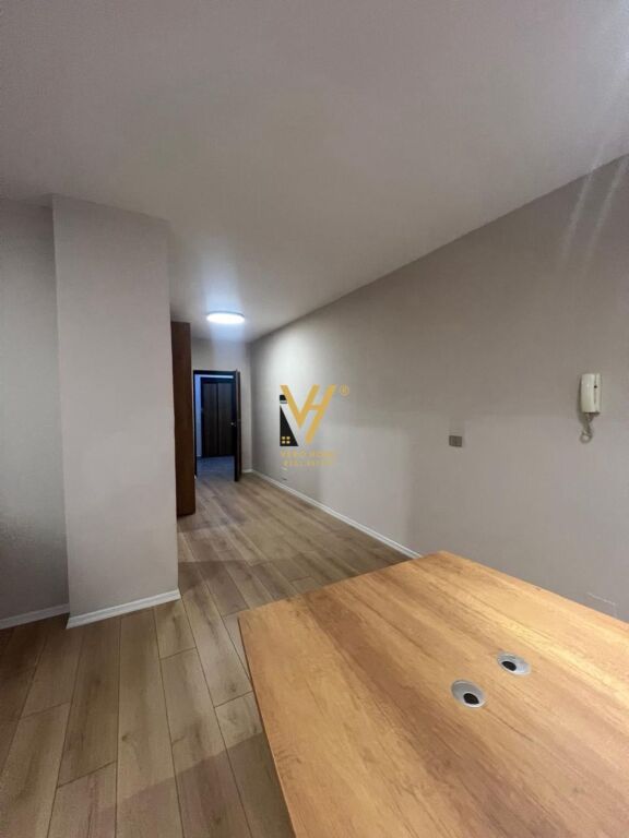 UFFICIO 90 M2 IN AFFITTO A KOMUNA E PARISIT 90.000 LEKE