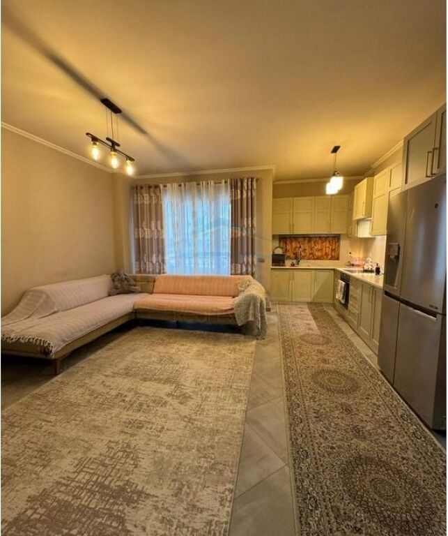 In vendita, Appartamento 2+1+2, Complesso Tower Bridge, Via Dibra.