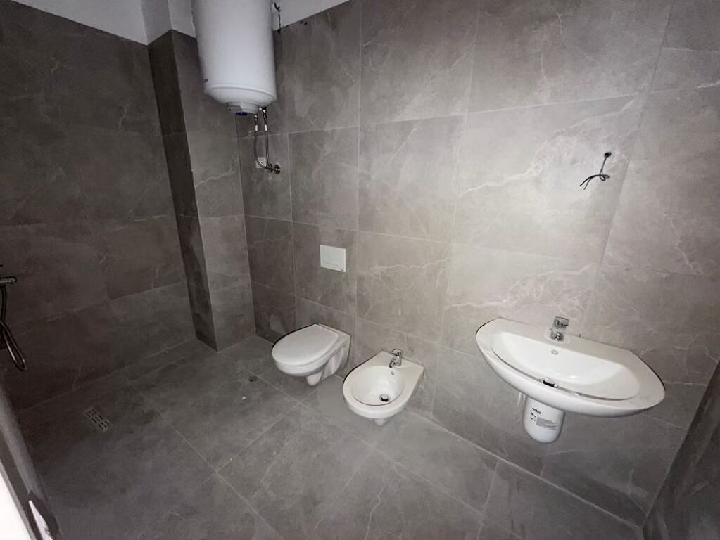 Apartment 1+1 for sale at Residenca E88 in Laprake.