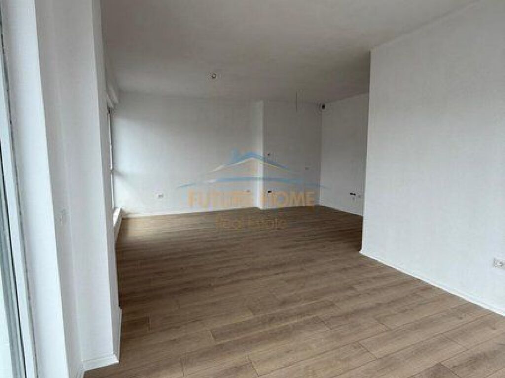 In vendita, Appartamento 3+1+2, Komuna e Parisit, Tirane
