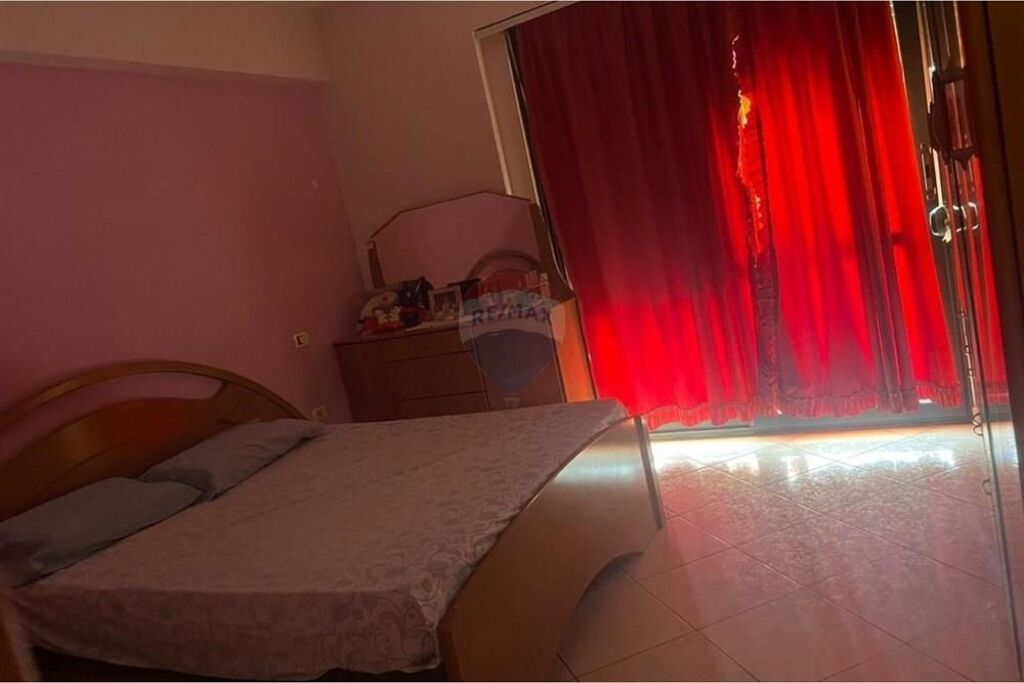 🏡 Apartment 2+1 for Rent – Lungomare, Vlorë