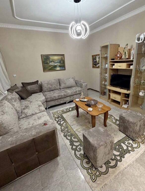 🔺Jepet me qera apartamenti 1+1 🔺