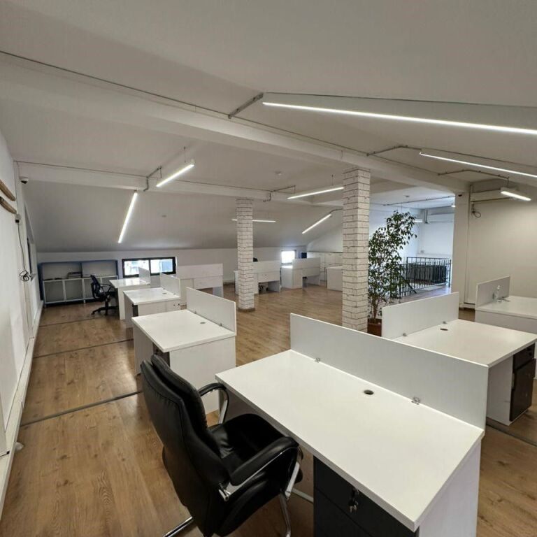 🏢✨ Office Space for Rent 7 rooms – Bllok ✨🏢