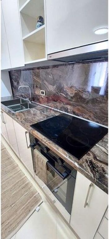 🏡 Apartament 1+1 me Qira – Ujë i Ftohtë, Rruga Dhimitër Konomi, Vlorë