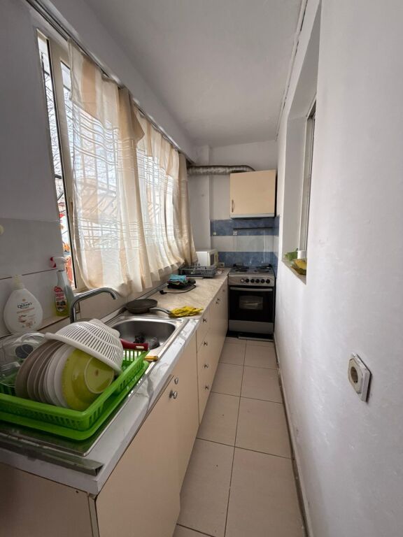 Apartament 2+1 me qera tek Ish Parku