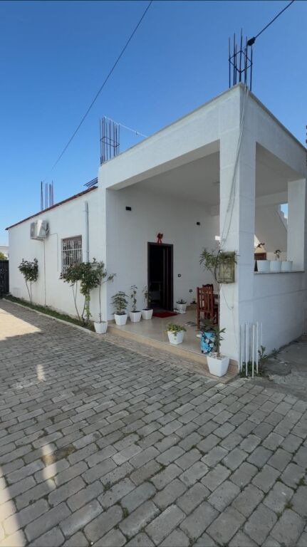 Casa privata di 1 piano in vendita a Bathore (Kamëz)