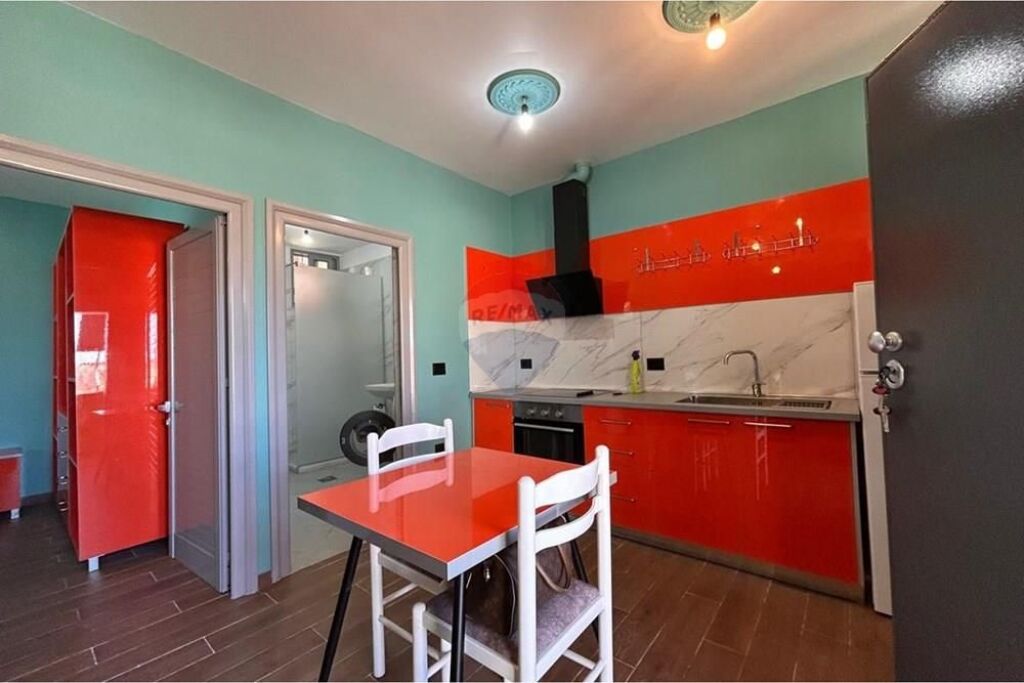 🏡 Appartamento 1+1 in Affitto – Via Reshat Osmani, Vlora