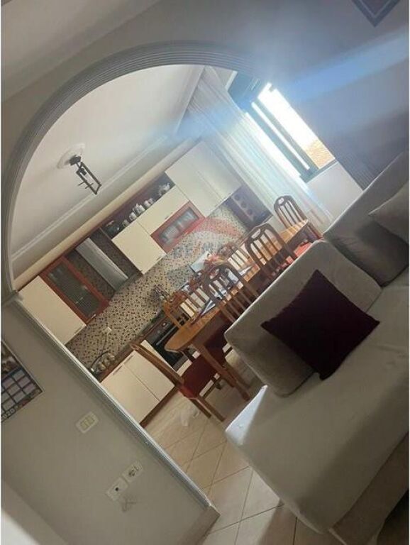 🏡 Apartment 2+1 for Rent – Lungomare, Vlorë