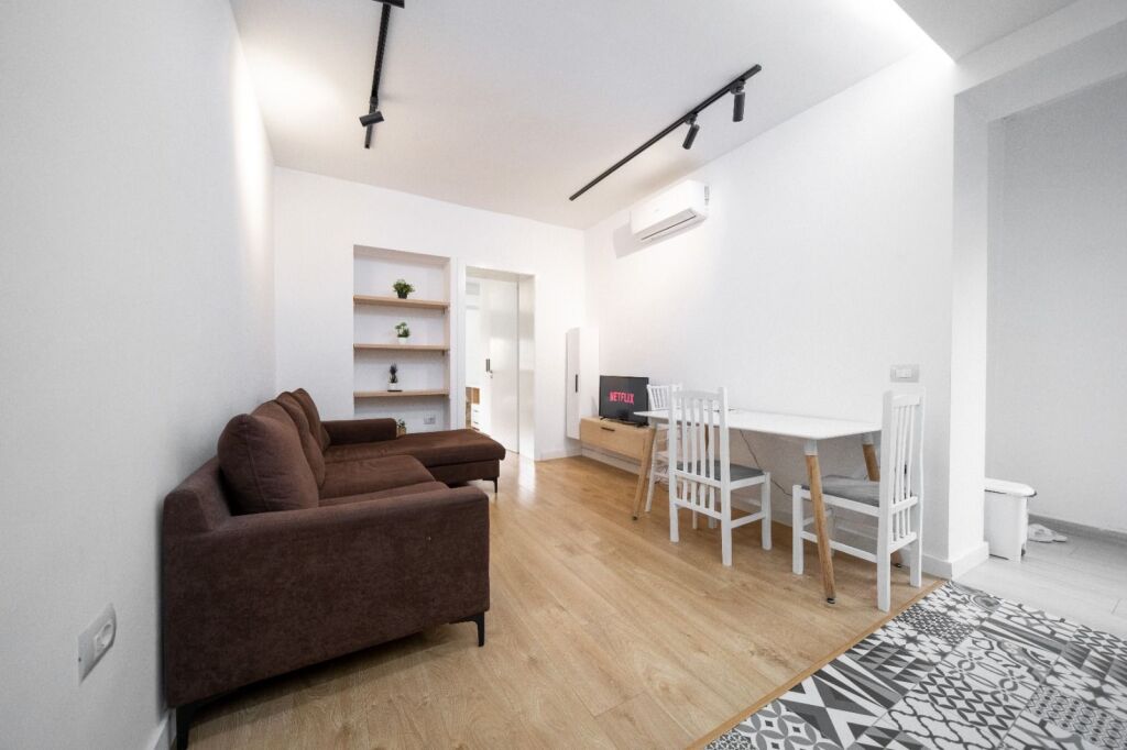 Shiten 2 Apartamente 1+1 për Investim – Mine Peza, Tiranë çmimi 220,000 euro