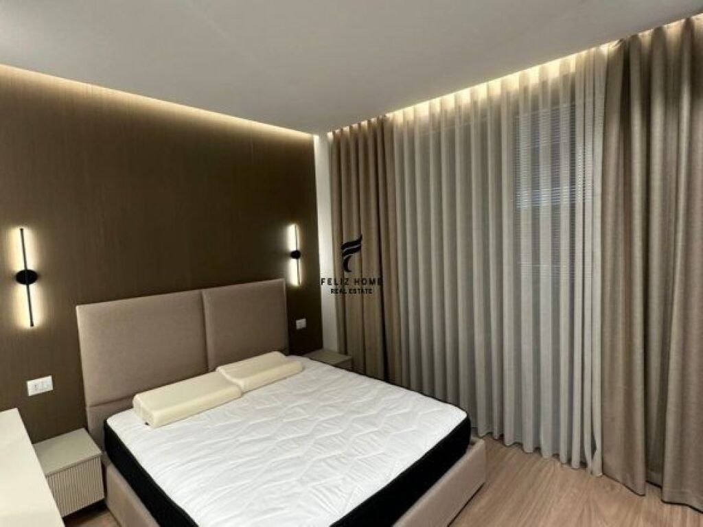 APARTAMENT ME QERA 2+1+2 MINE PEZA 1.500 EURO FH-66932