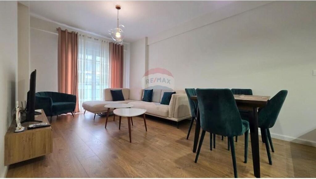 🏡 Apartament 1+1 me Qira – Rruga Aleksandër Moisiu, Vlorë