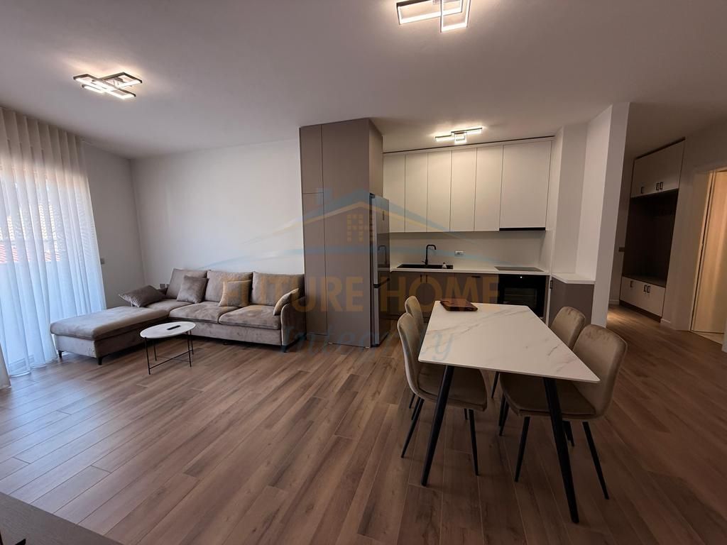 Qera, Apartament 2+1+2+Post Parkimi, Rruga e Elbasanit, Tiranë.