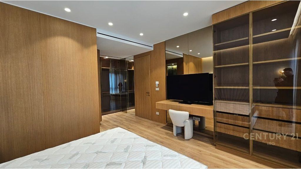 MAGNIFICA VILLA SU 4 PIANI IN AFFITTO PRESSO IL LUMINOR RESIDENCE VICINO A TEG!