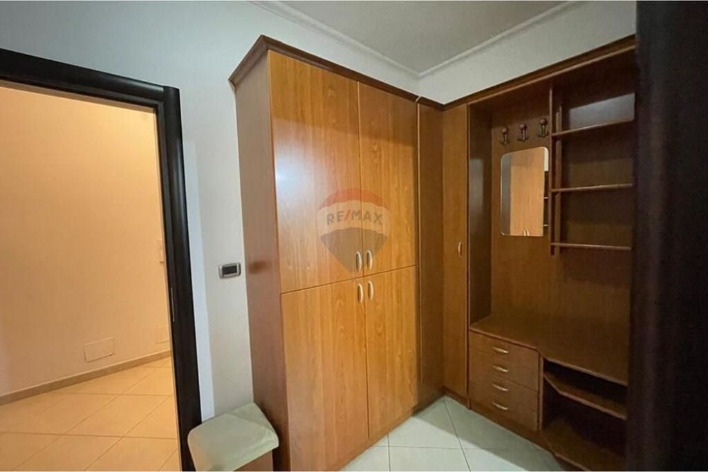 🏡 Appartamento 4+1 in Affitto – Centro, Valona