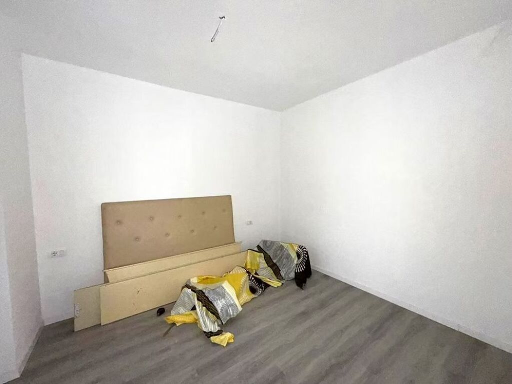 Apartament 1+1+Parking per qira tek Residenca E88 ne Laprake.