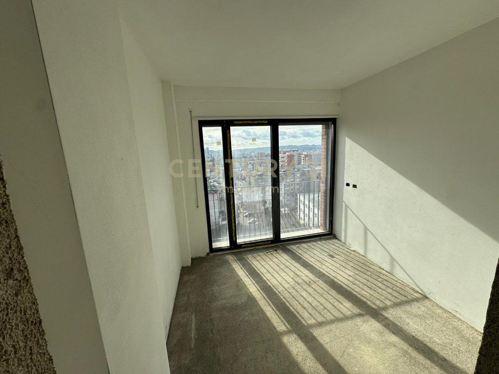 Apartment 3+1+2+ Usable terrace!