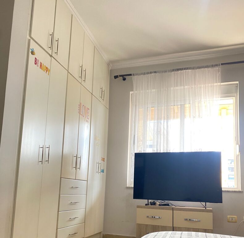 Apartment 2+1, Astir( Ozoni)!