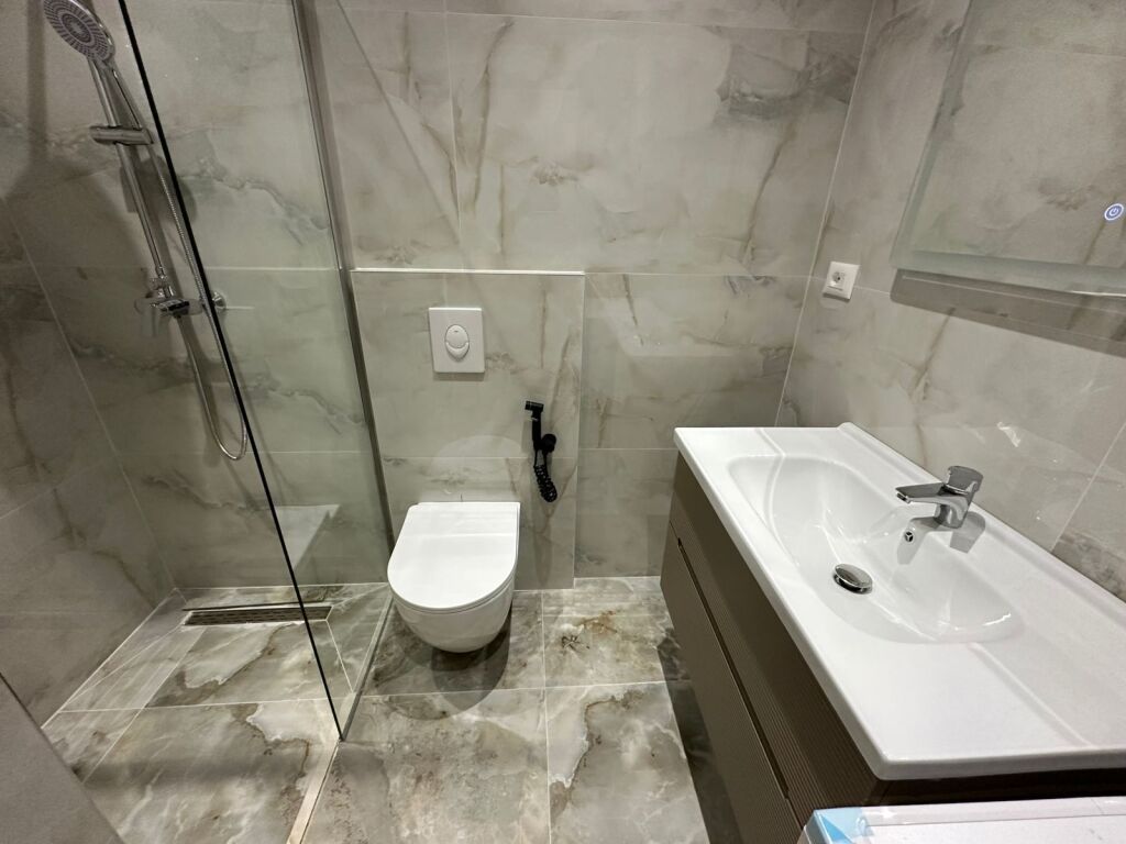 Apartment for rent in Babrru