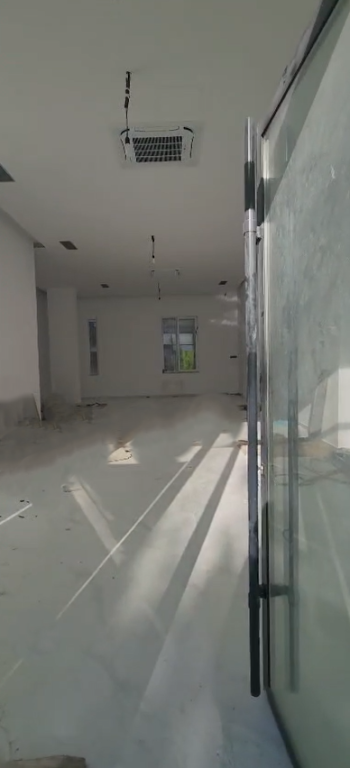 Premium Commercial Space for Rent | 95 m² | Relux Residence, Shkozë
