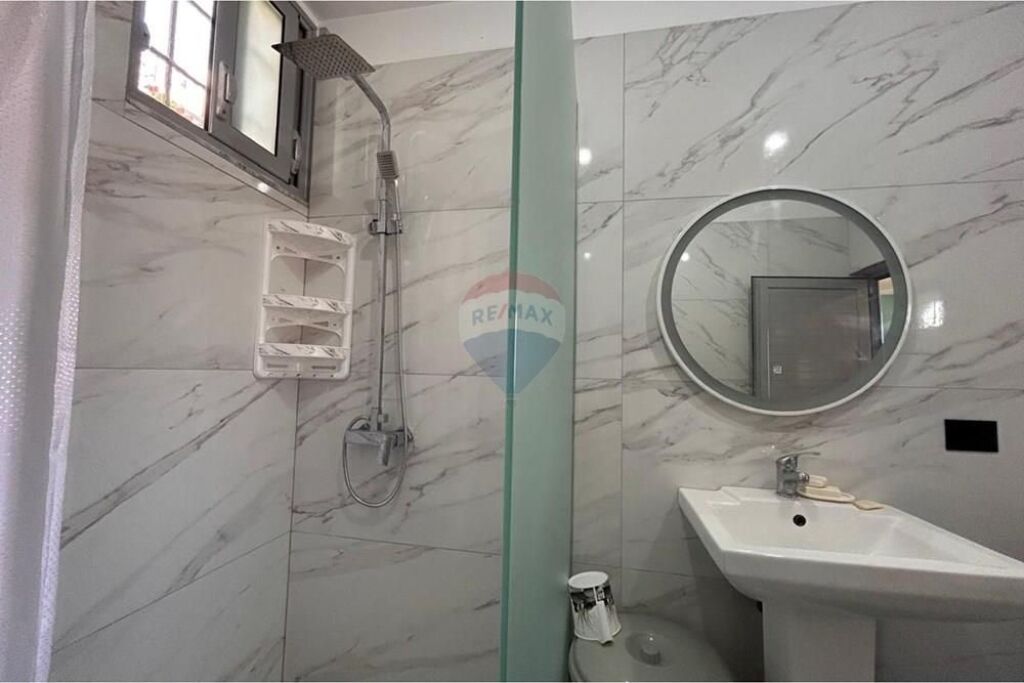 🏡 Appartamento 1+1 in Affitto – Via Reshat Osmani, Vlora