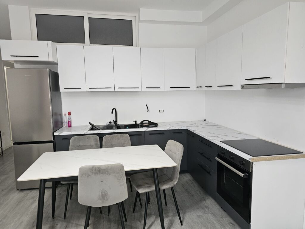 AFFITTASI APPARTAMENTO 2+1 IN VIA 5 MAJI