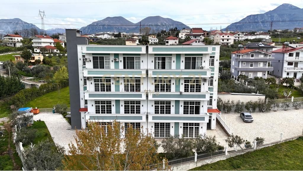 PENTHOUSE MODERNO IN AFFITTO A PASKUQAN!