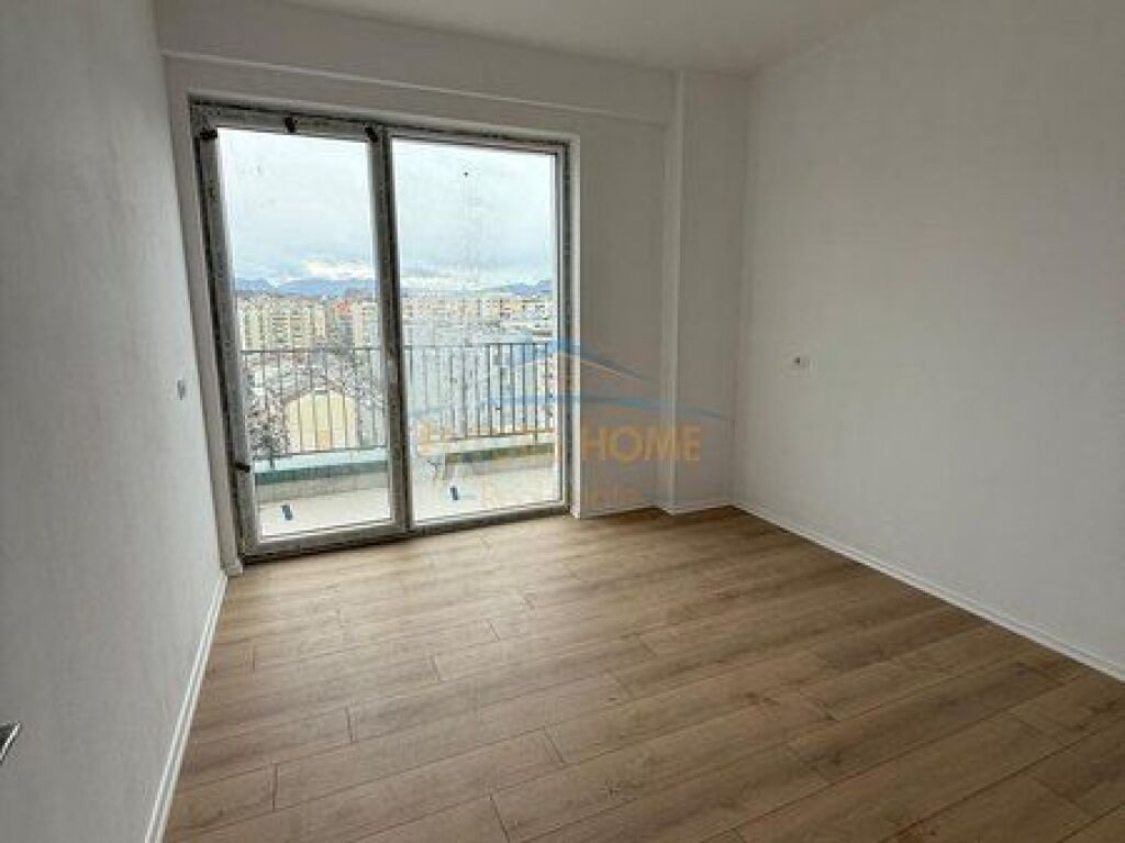 In vendita, Appartamento 3+1+2, Komuna e Parisit, Tirane