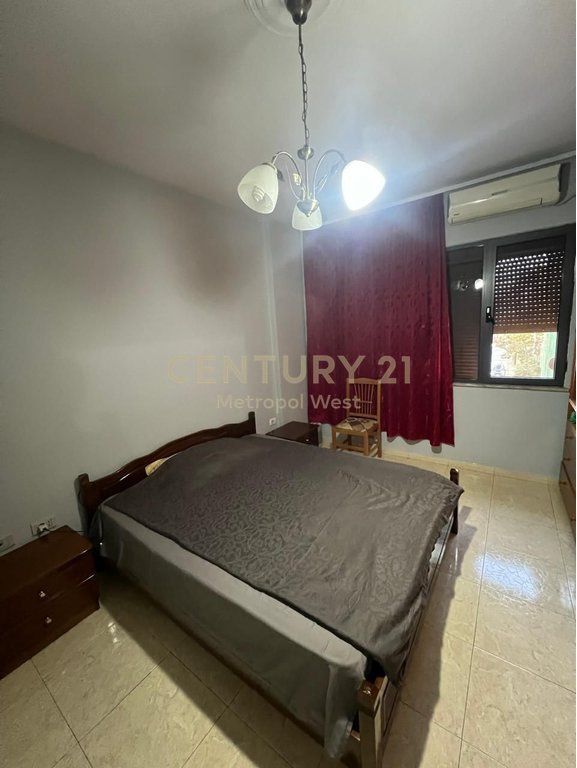 Apartament 2+1 me Qira ne Vasil Shanto 600 € /Muaj