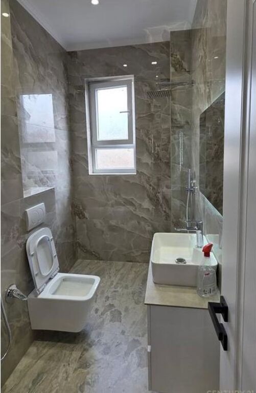 Apartment 2+1 for sale at Rruga Bardhyl