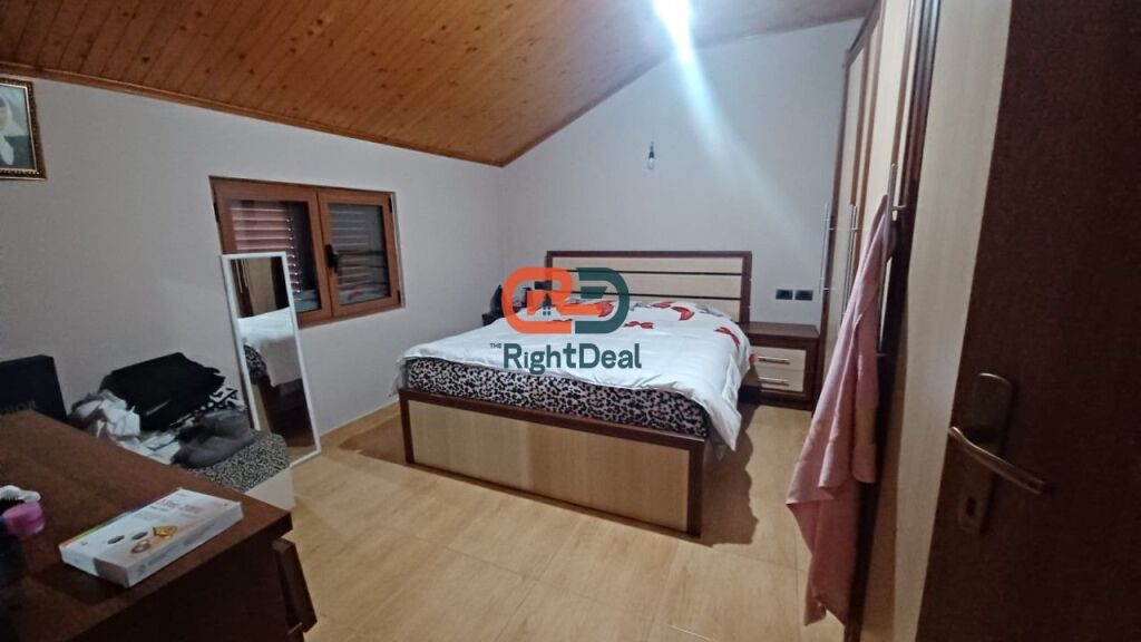 A Allias Vendesi Villa su 3 Piani Totalmente Investita Pronta per Abitare!!