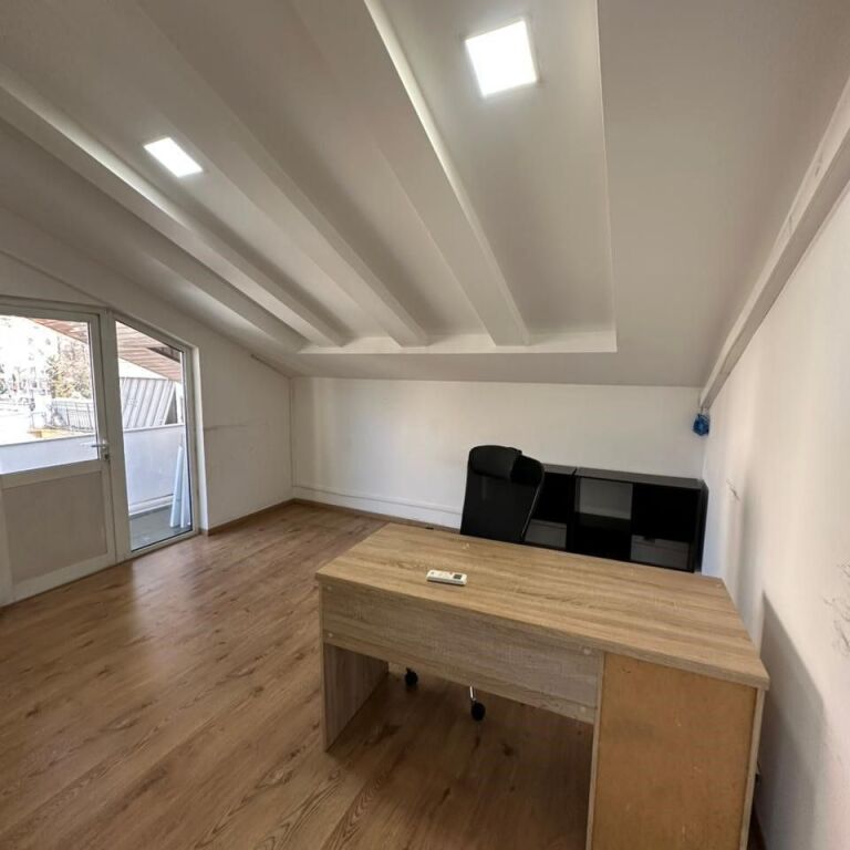 🏢✨ Office Space for Rent 7 rooms – Bllok ✨🏢