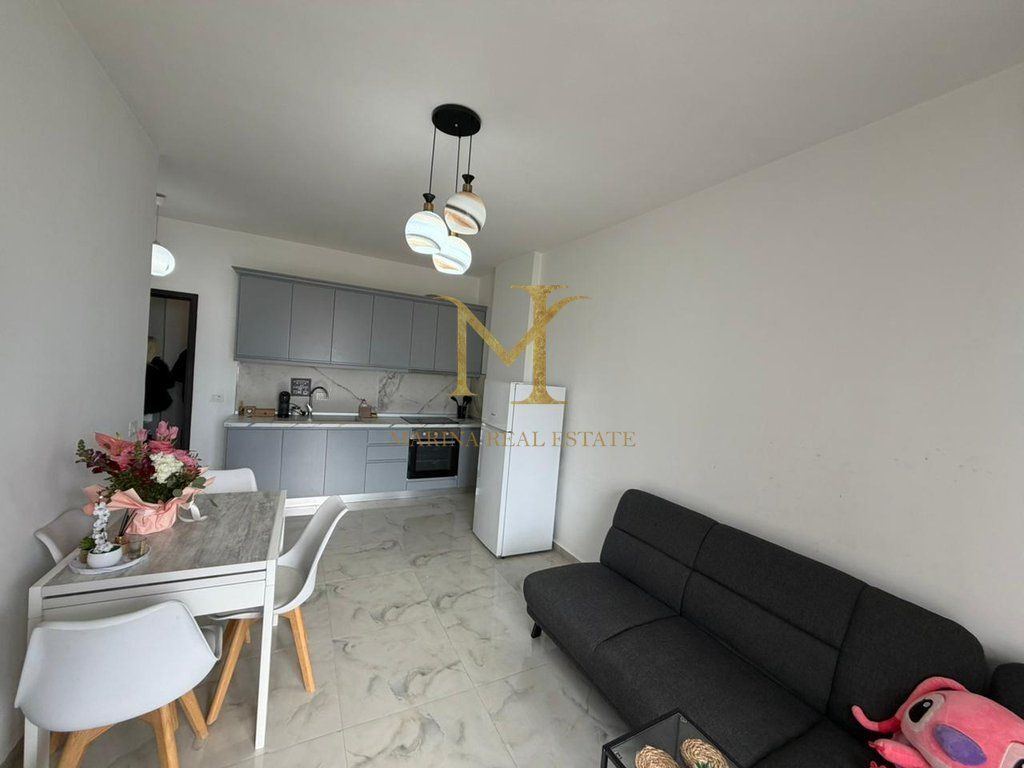 APARTMENT 1+1 FOR SALE WITH SEA VIEW, AT RROTA E KUQE !
