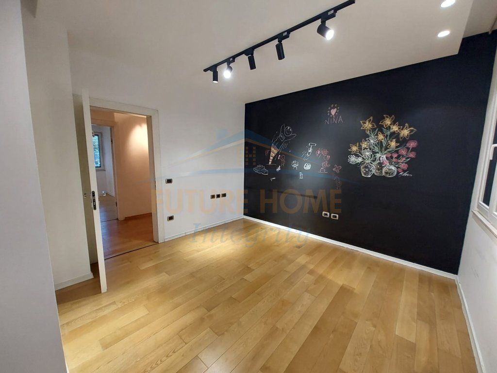 Rent, 2+1 Apartment for Offices, Blloku, Tirana.