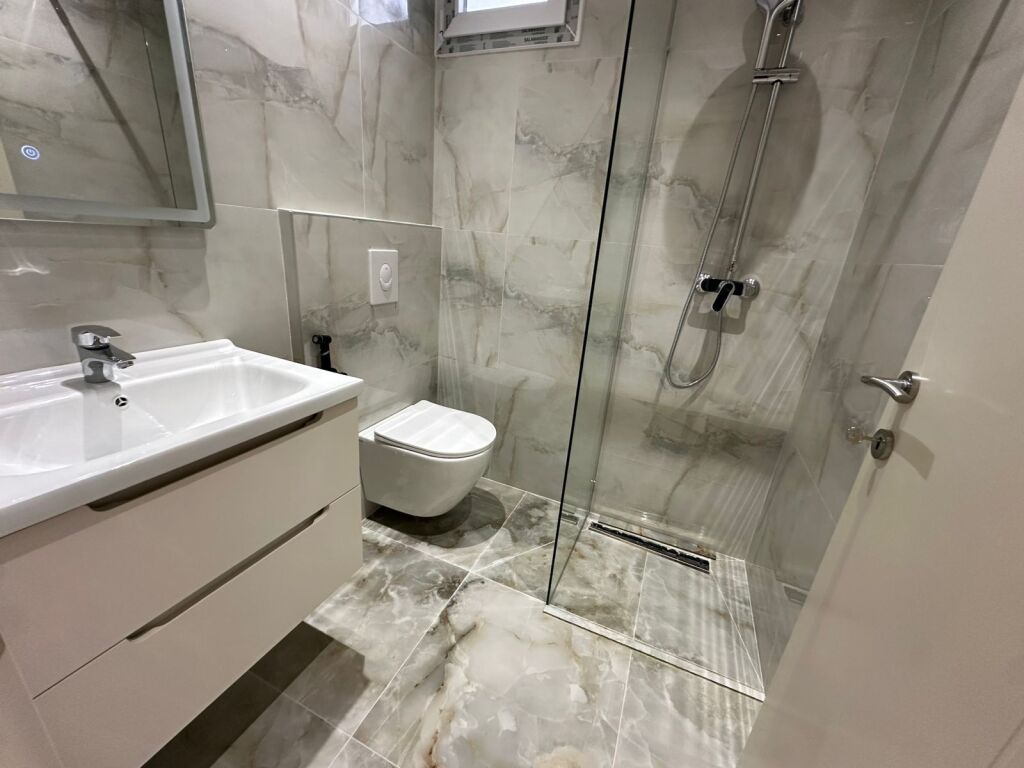 Apartment for rent in Babrru
